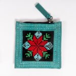 محفظة جلد طبيعي بتطريز سيناوي